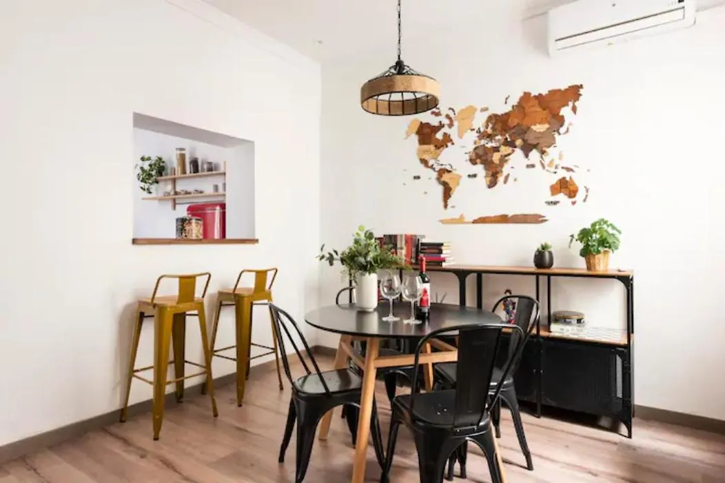 Apartamento Antares Edificio Centrico De 1800 Malaga Spain